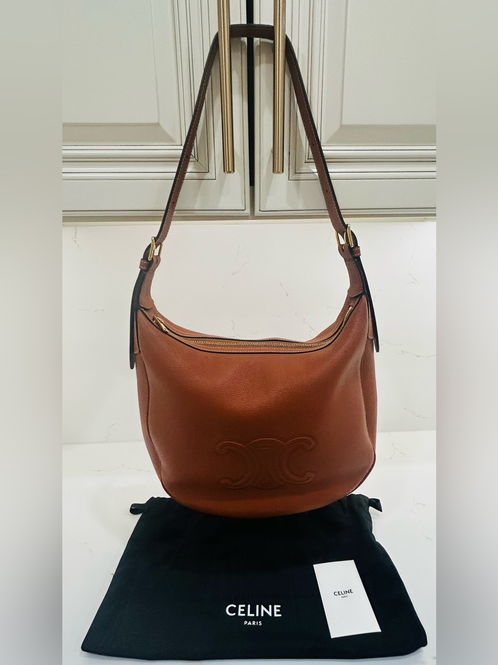 Brautiful Celine Medium Heloïse Cuir Triomphe Tan Leather Hobo Bag